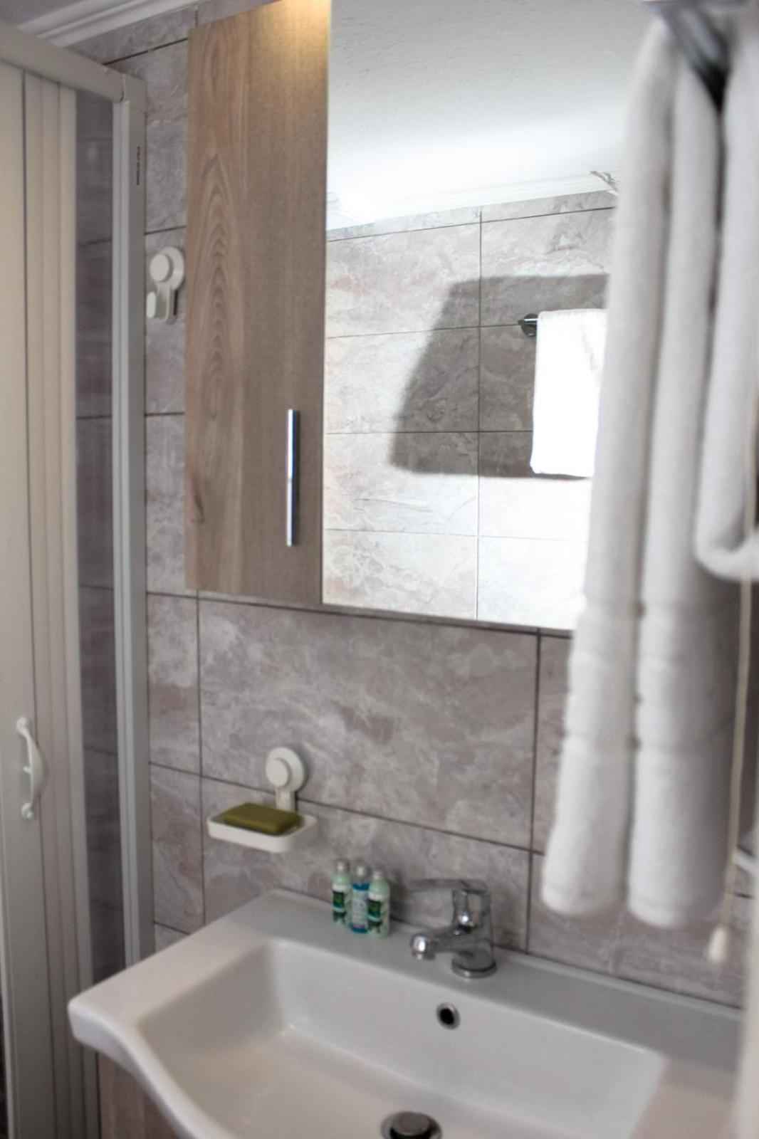 Happy Apartment, * Kavala